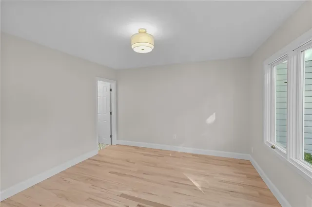 $759,900 | 35 Bagy Wrinkle Cove, Warren, RI 02885