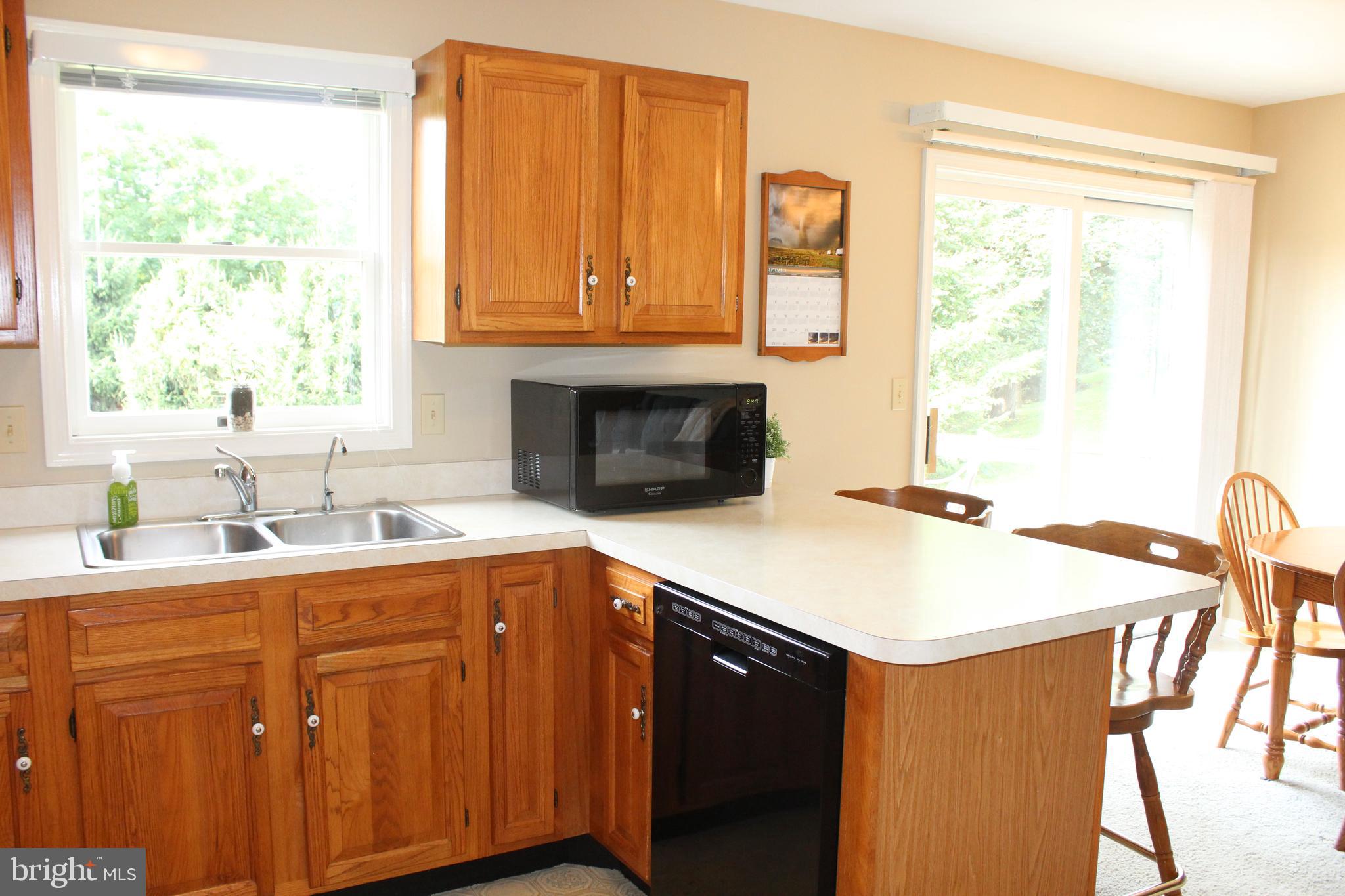 144 Buchland Road Ephrata, PA 17522 - Photo 11 of 31 Kitchen