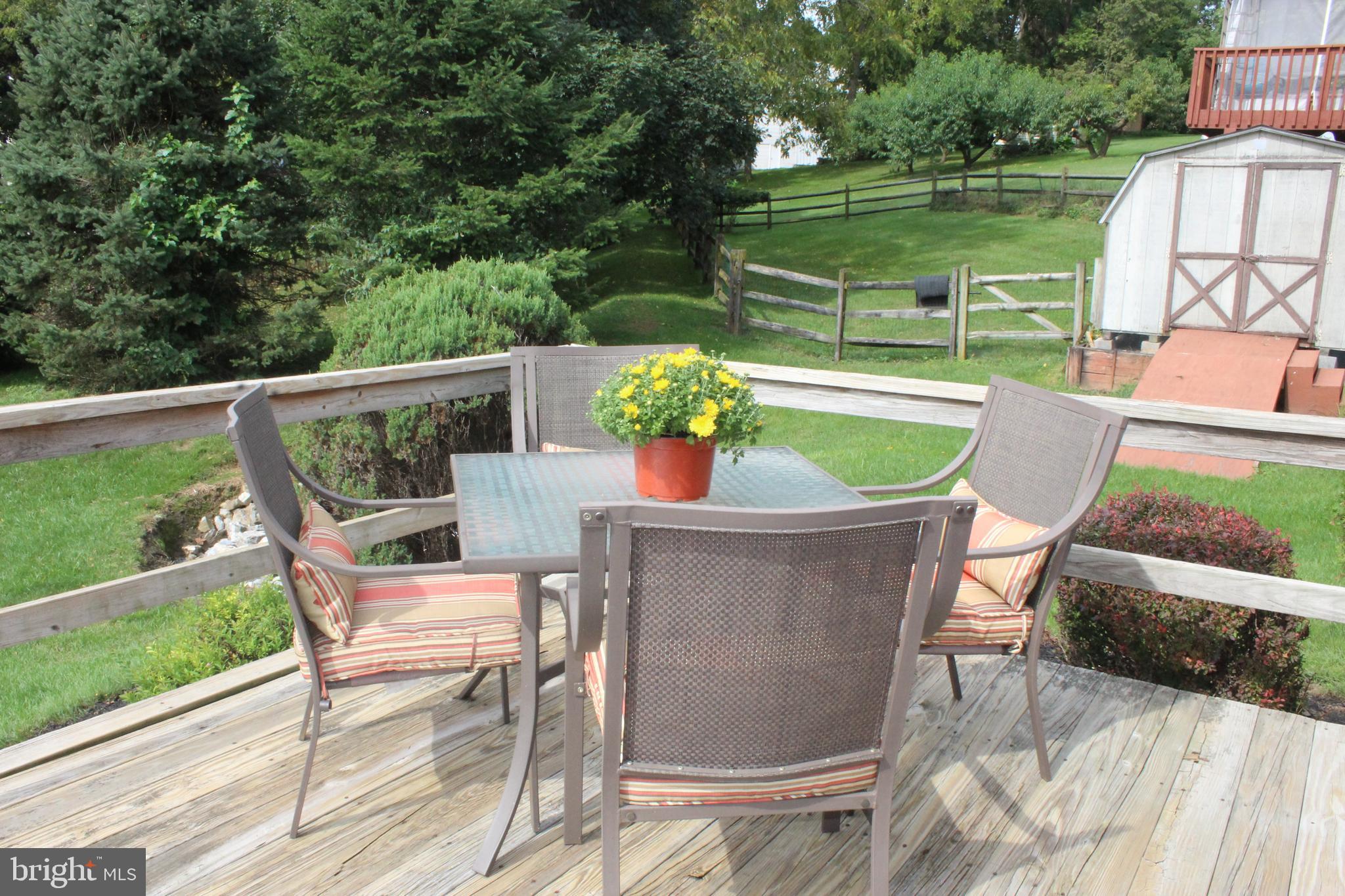 144 Buchland Road Ephrata, PA 17522 - Photo 23 of 31 Deck