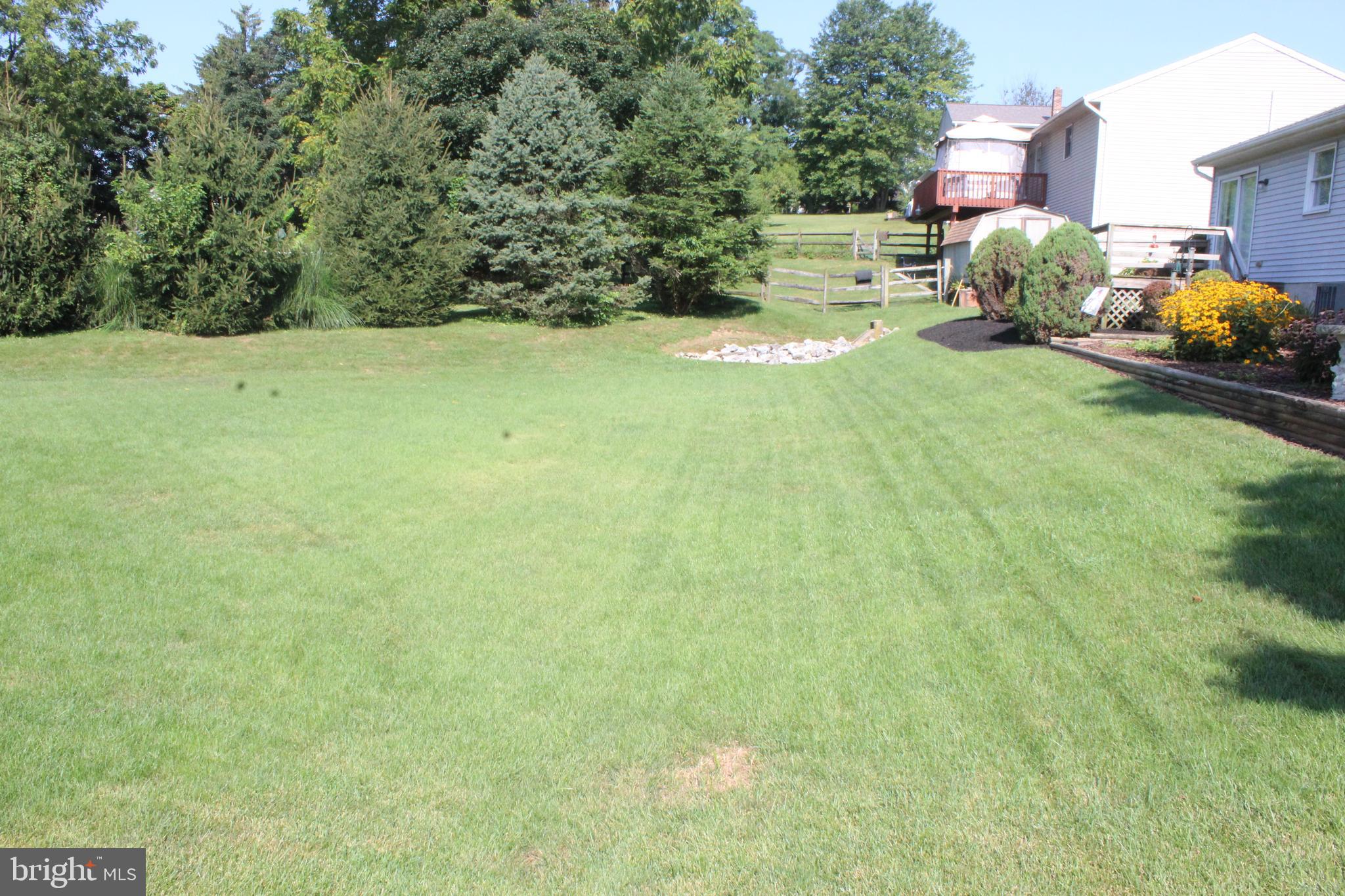 144 Buchland Road Ephrata, PA 17522 - Photo 26 of 31 Yard
