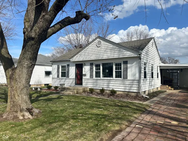 $1,800 | 472 North 17th Street, Noblesville, IN 46060