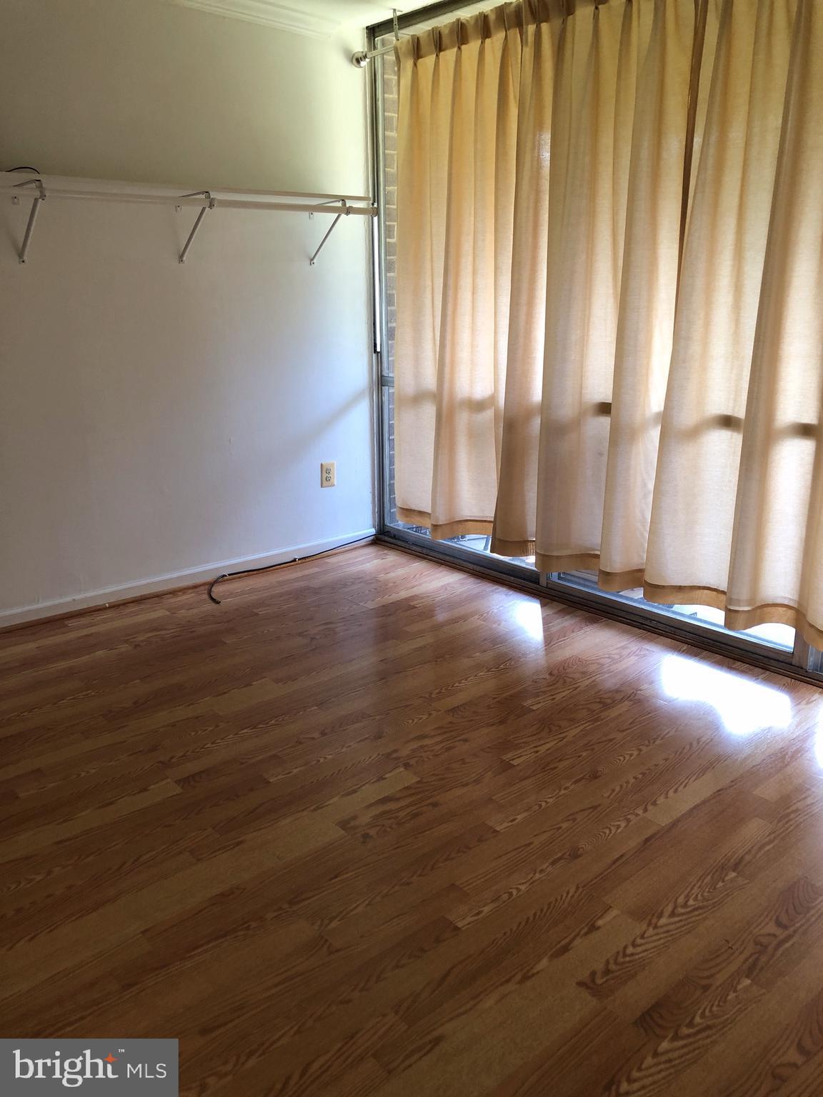 7957 Riggs Road, Unit 10 Hyattsville, MD 20783 - Photo 4 of 15