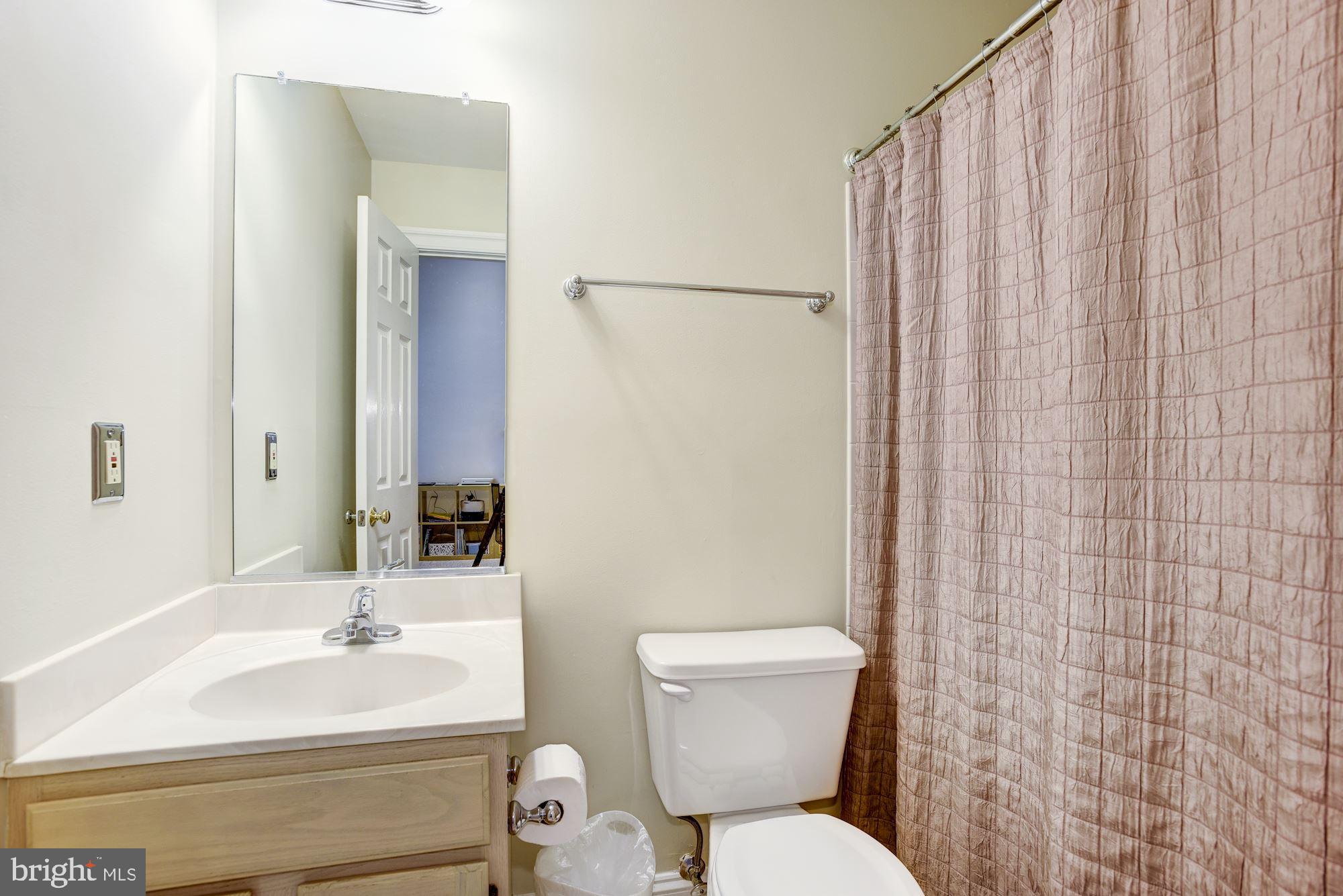 11432 Summer House Court Reston, VA 20194 - Photo 44 of 50