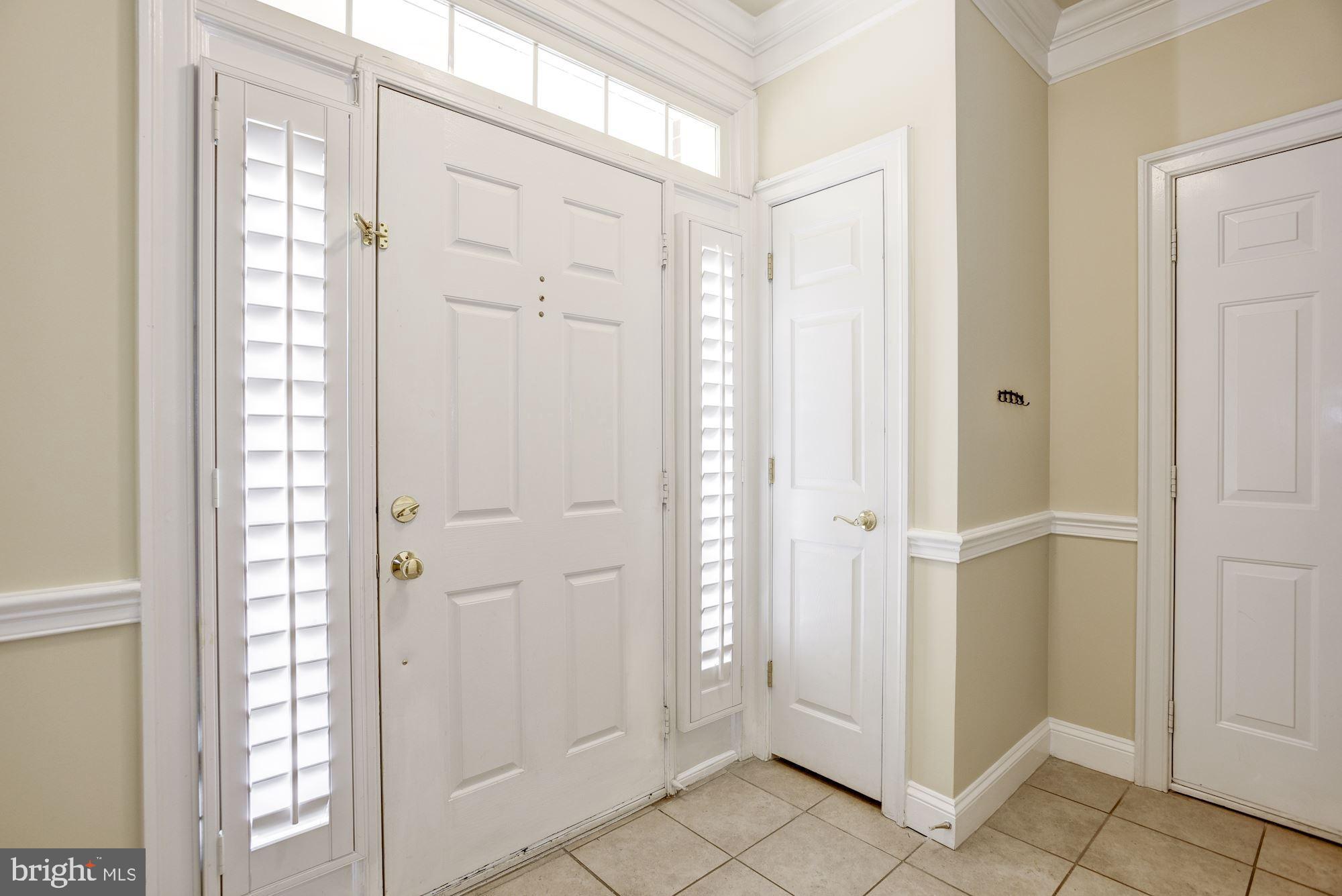 11432 Summer House Court Reston, VA 20194 - Photo 7 of 50