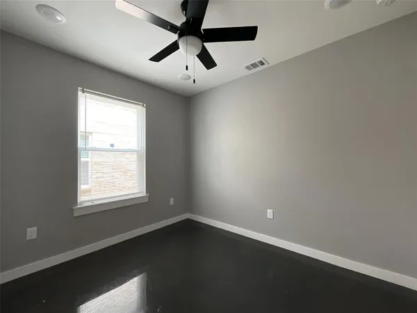 $1,350 | 115 Isabella Street, Mineola, TX 75773