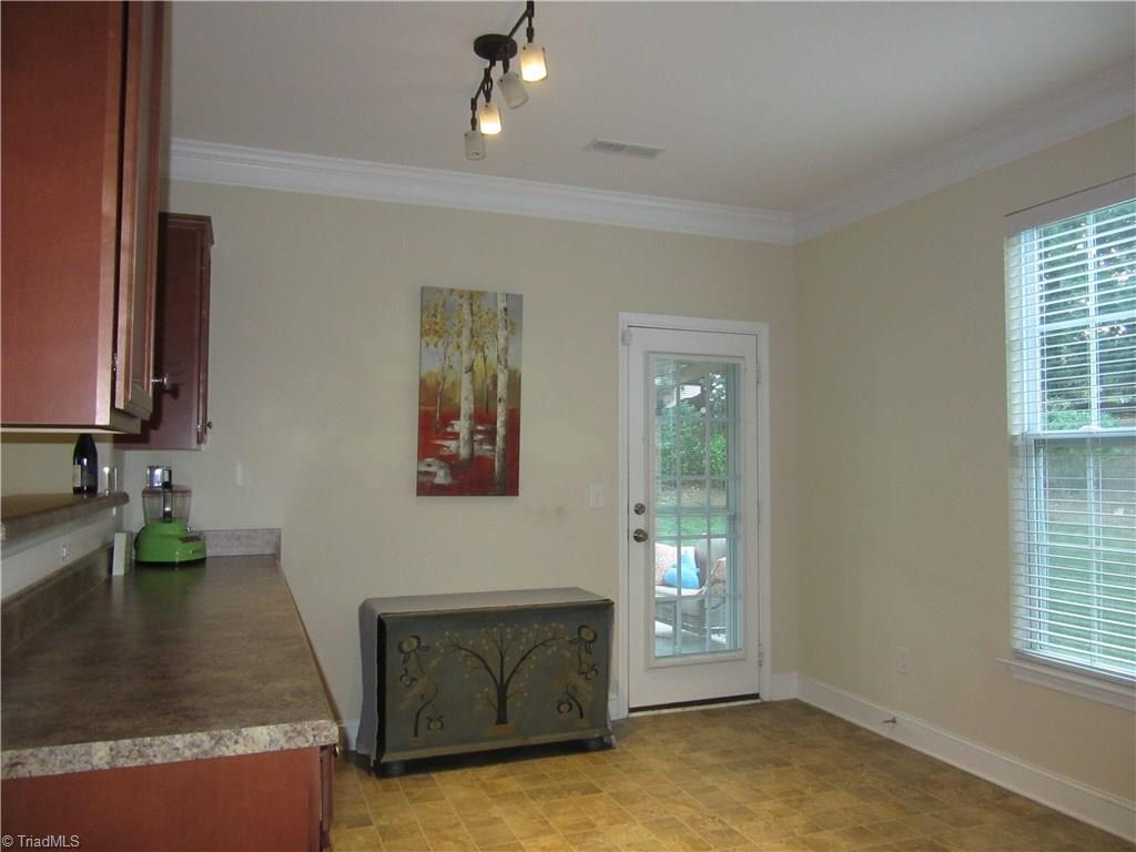 3752 Shadow Ridge Drive High Point, NC 27265 - Photo 14 of 23 Gallery Image 14