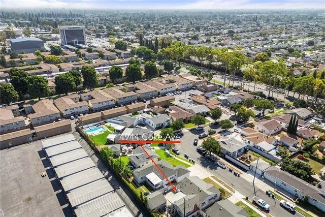 $950,000 | 4944 Coke Avenue, Lakewood, CA 90712