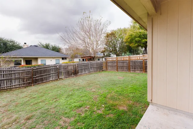 $1,695 | 13304 Marie Lane, Manor, TX 78653