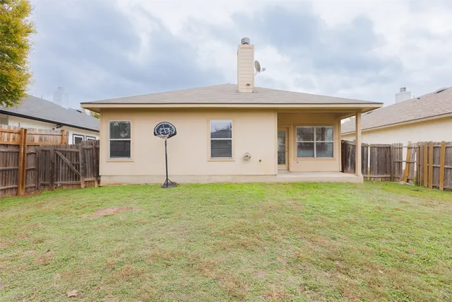 $1,695 | 13304 Marie Lane, Manor, TX 78653