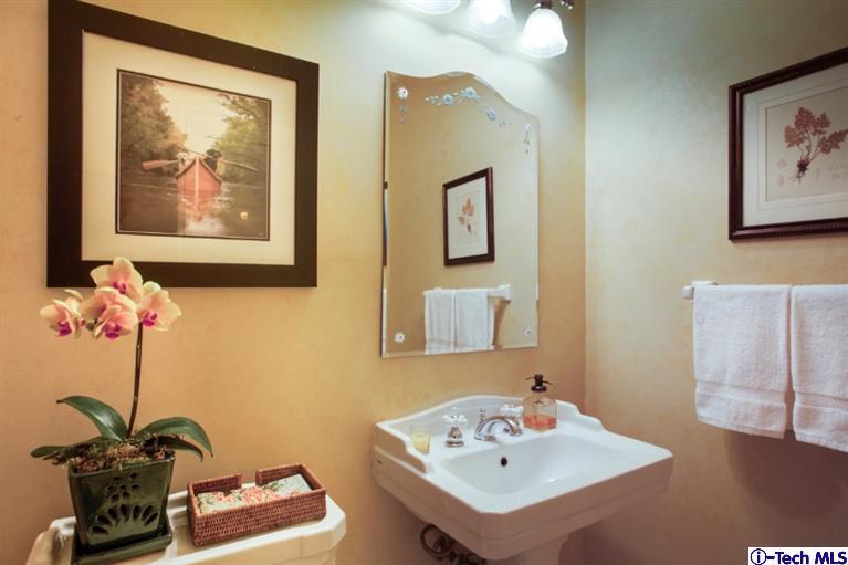 136 Glen Summer Road Pasadena, CA 91105 - Photo 14 of 26 Additional Photo