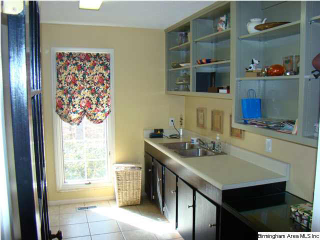 305 Greenhill Road Sylacauga, AL 35150 - Photo 16 of 24