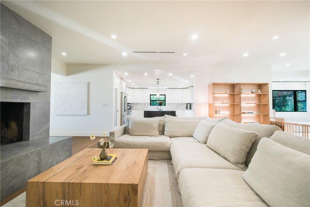 705 Rim Road Pasadena, CA 91107 - Photo 7 of 25 Living Room Angle 2