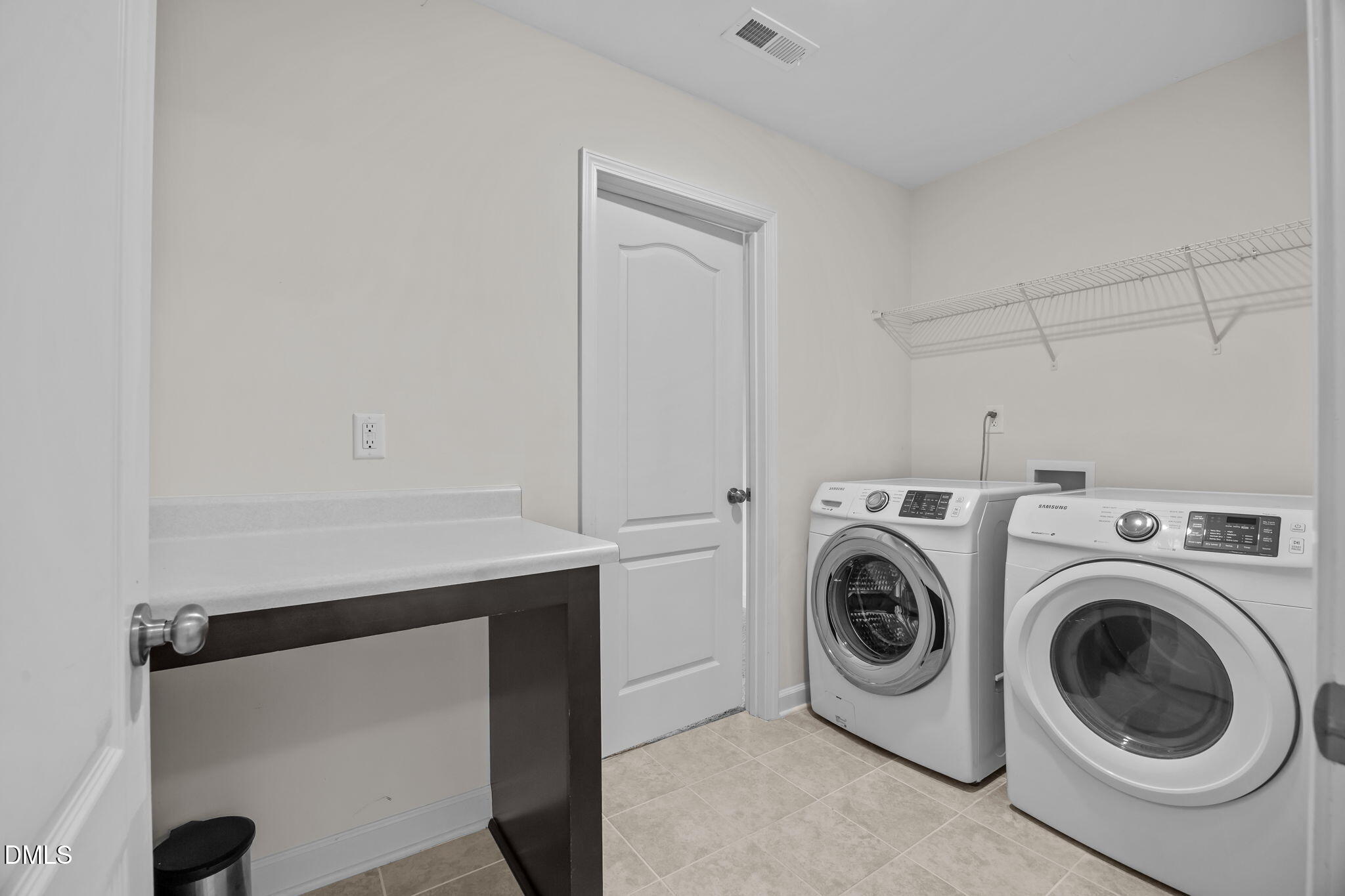 3409 South Beaver Lane Raleigh, NC 27604 - Photo 17 of 31 a utility room with dryer and washer