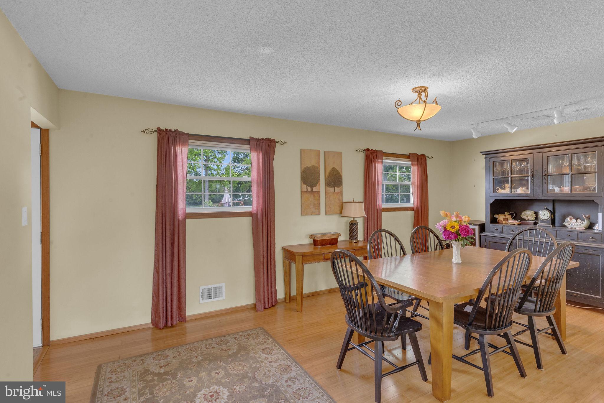 41 Endicott Road Hamilton, NJ 08690 - Photo 16 of 33 Gallery Image 16