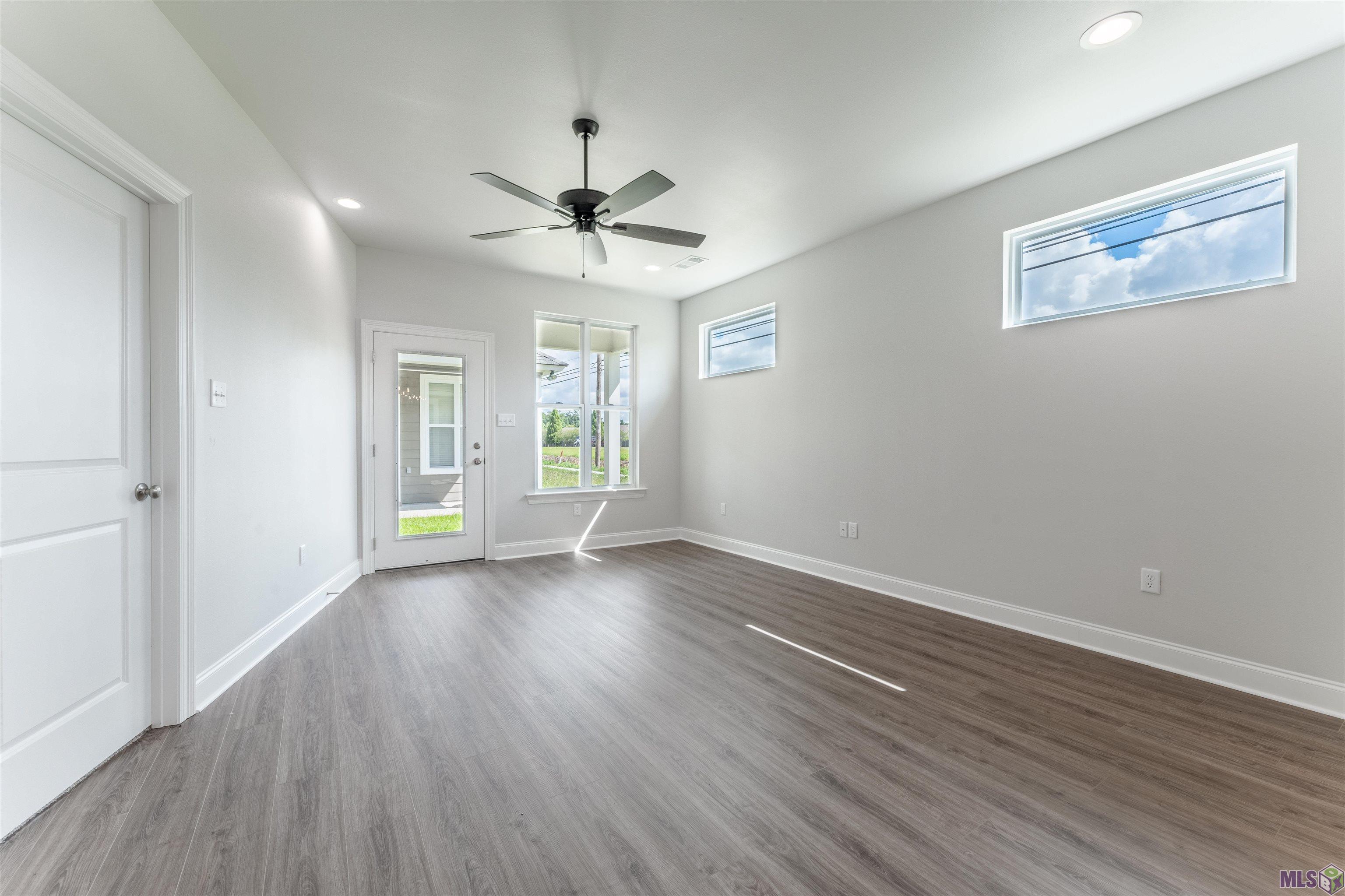 8728 Edgewater Drive Baton Rouge, LA 70820 - Photo 7 of 16 Gallery Image 7
