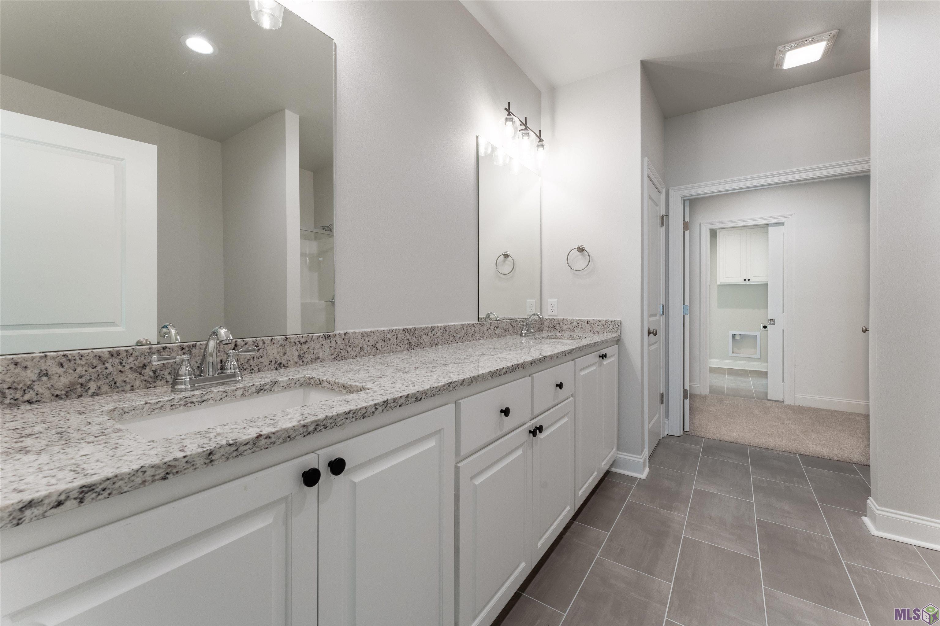 8728 Edgewater Drive Baton Rouge, LA 70820 - Photo 10 of 16 Gallery Image 10