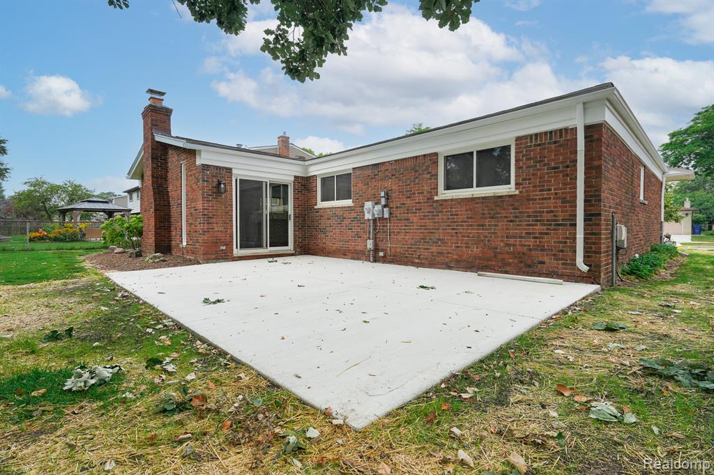7382 Iron Gate Road Canton, MI 48187 - Photo 7 of 62
