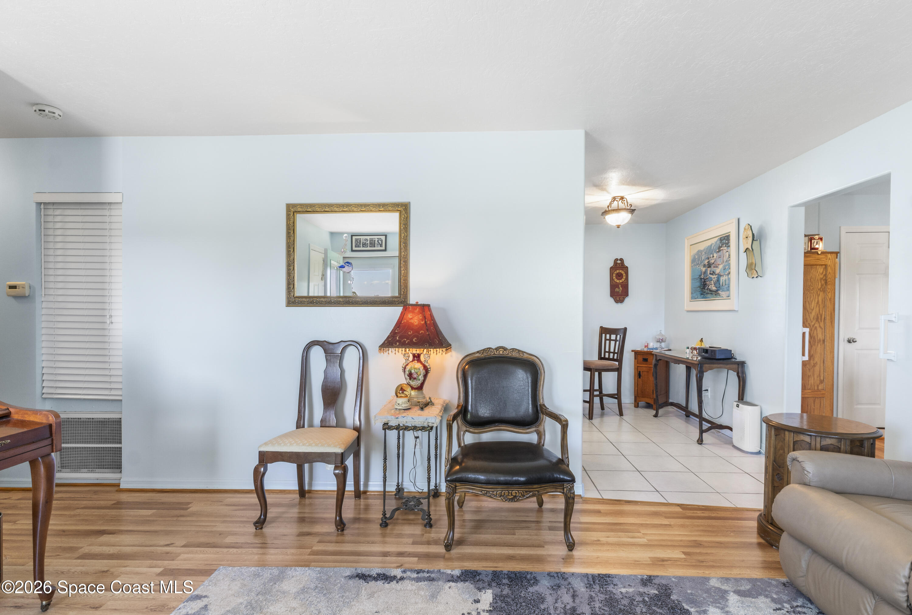 637 Roseland Road Sebastian, FL 32958 - Photo 8 of 36 a living room with furniture