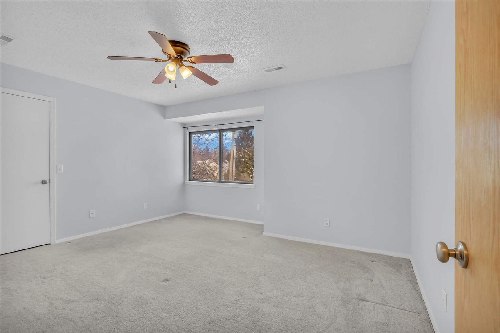 1306 Lancaster Drive Champaign, IL 61821 - Photo 18 of 28