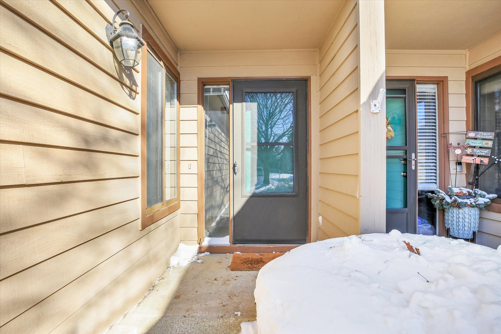 1306 Lancaster Drive Champaign, IL 61821 - Photo 3 of 28