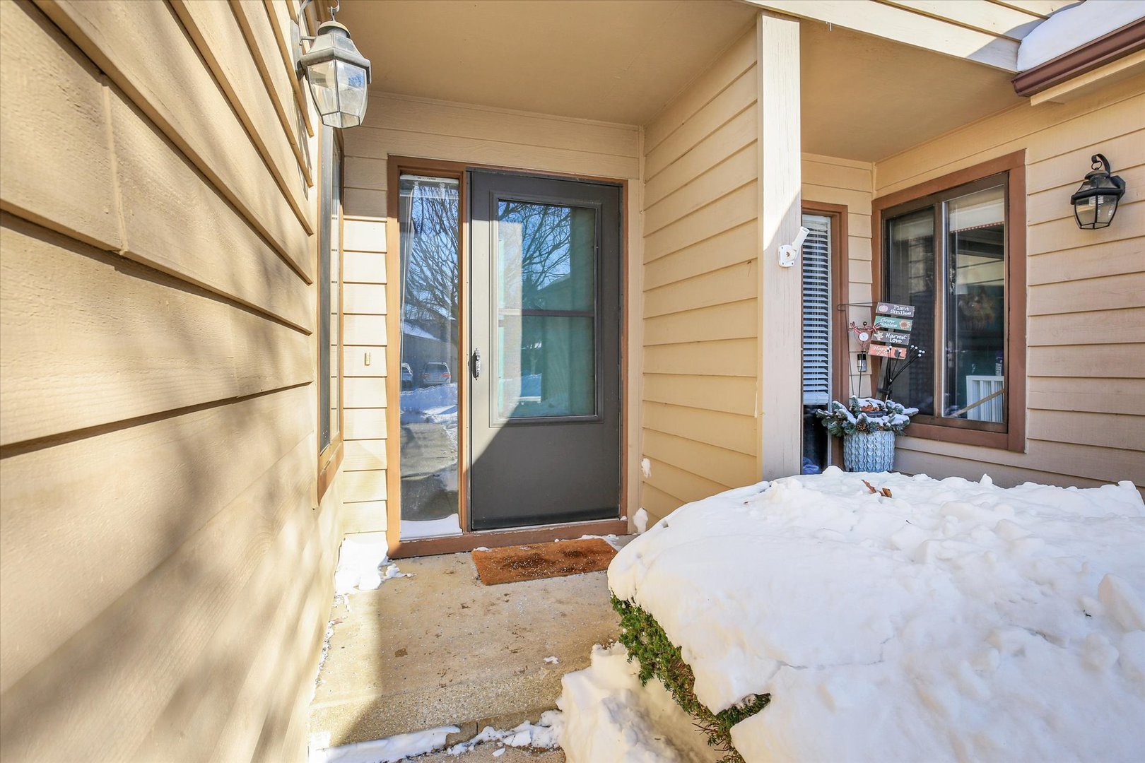 1306 Lancaster Drive Champaign, IL 61821 - Photo 4 of 28