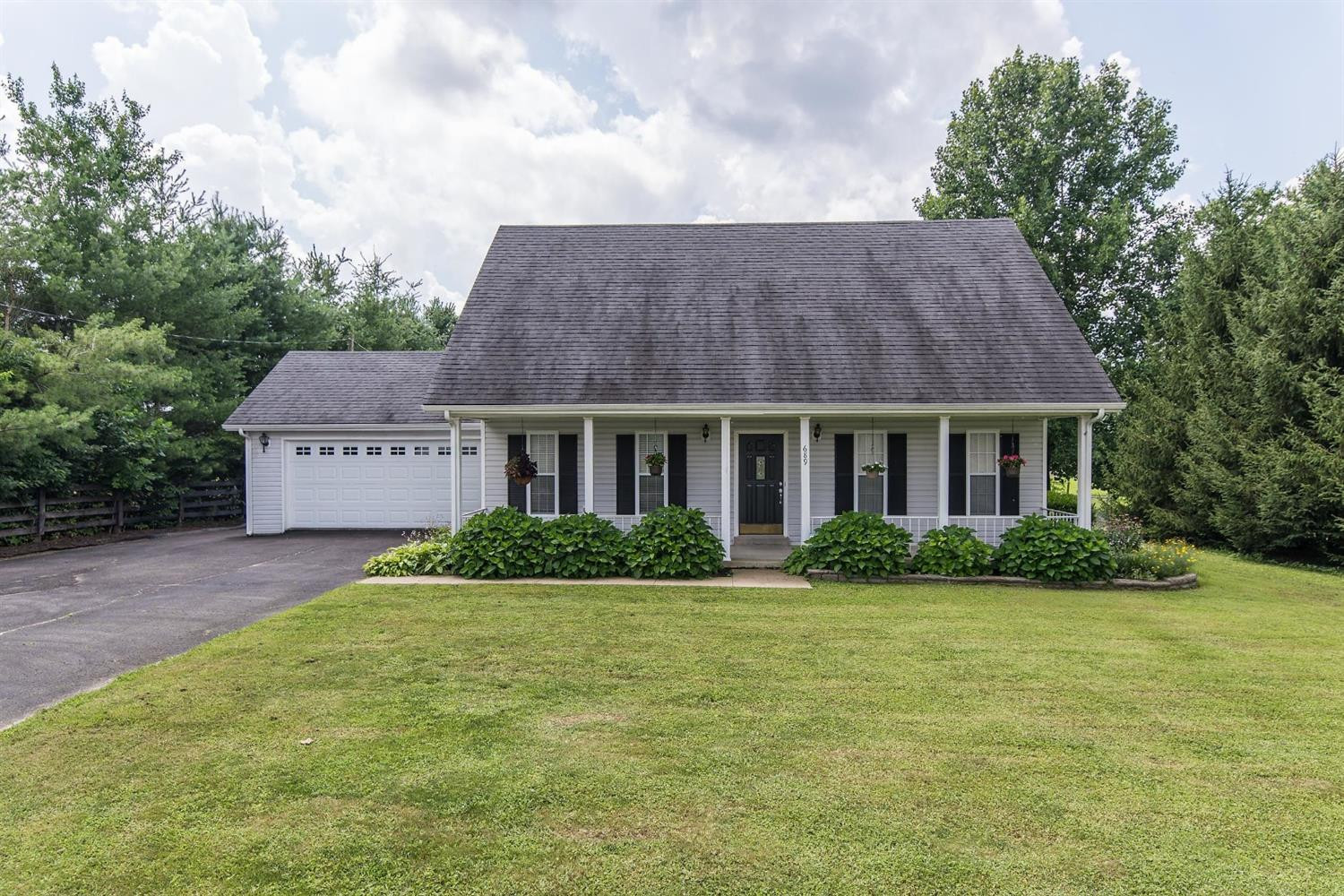 689 Green-Wilson Road Frankfort, KY 40601 - Photo 1 of 38 Photo 1