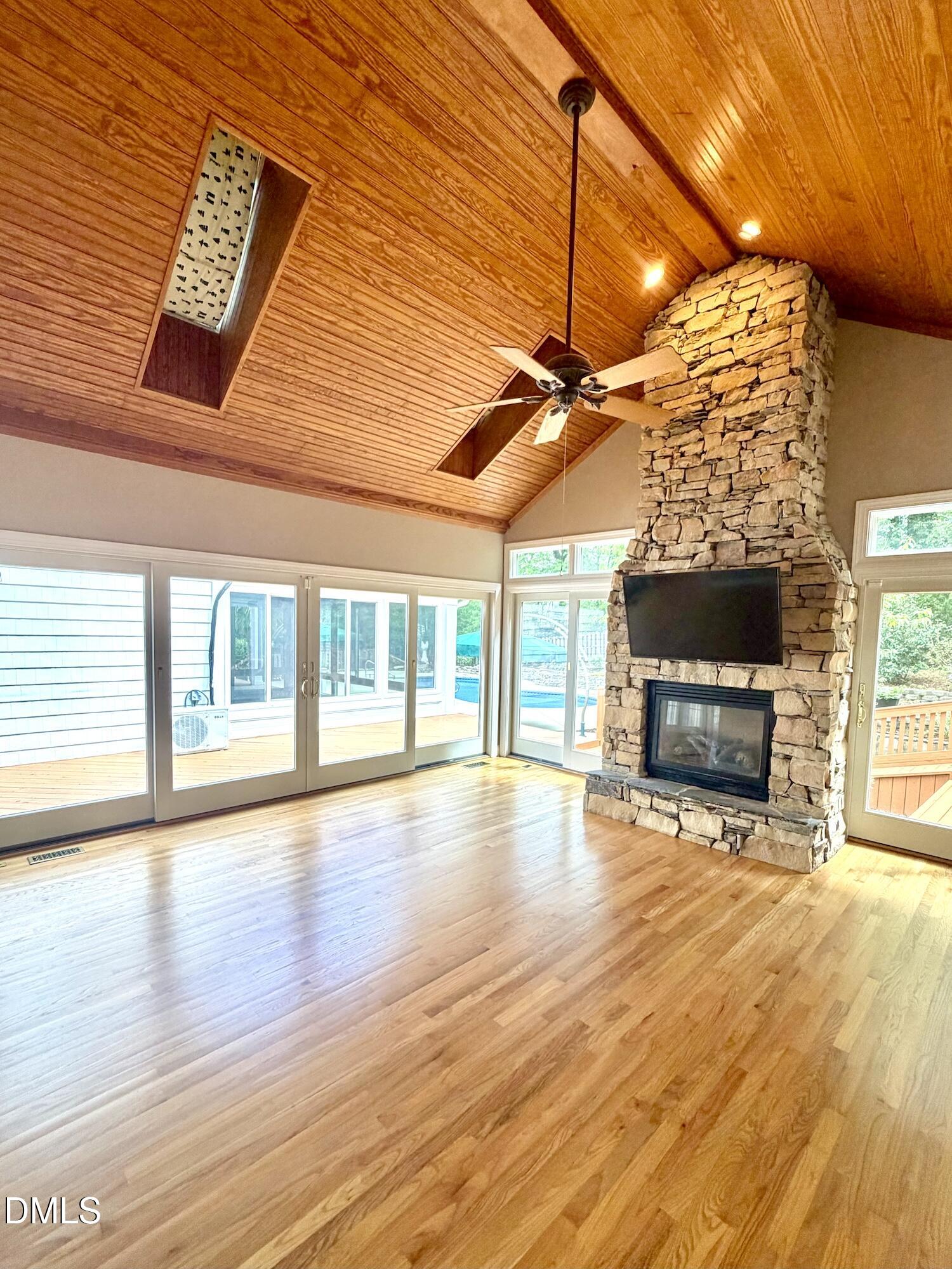 2905 Hunters Bluff Drive Raleigh, NC 27606 - Photo 17 of 79 IMG_3269