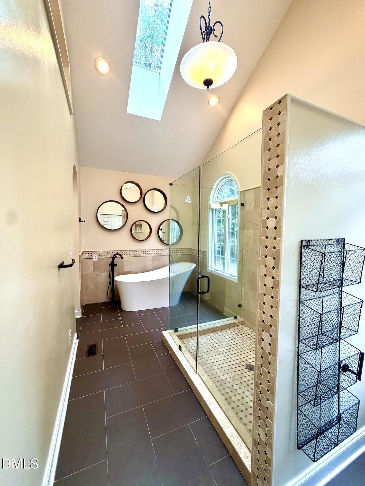 2905 Hunters Bluff Drive Raleigh, NC 27606 - Photo 21 of 79 IMG_3268