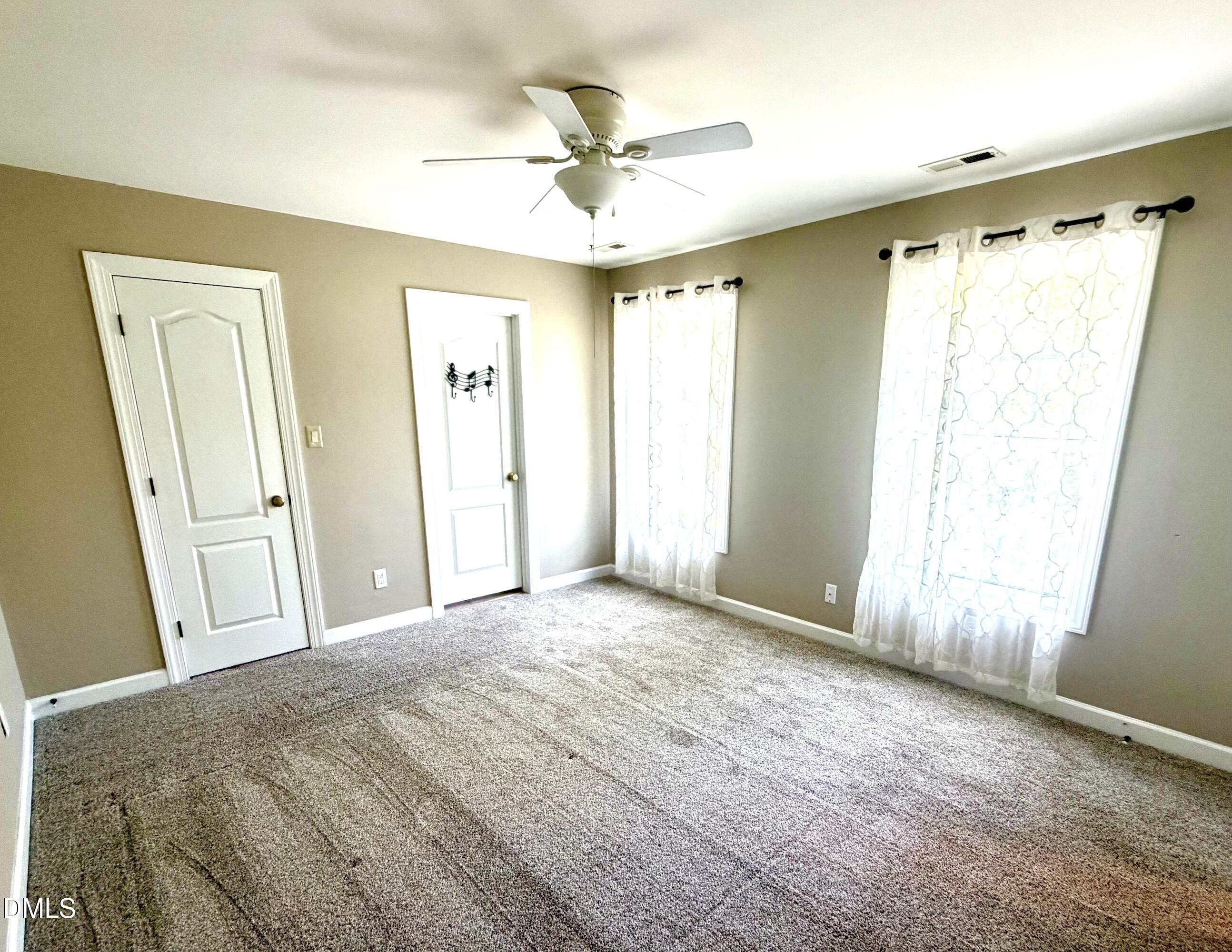 2905 Hunters Bluff Drive Raleigh, NC 27606 - Photo 33 of 79 IMG_3295