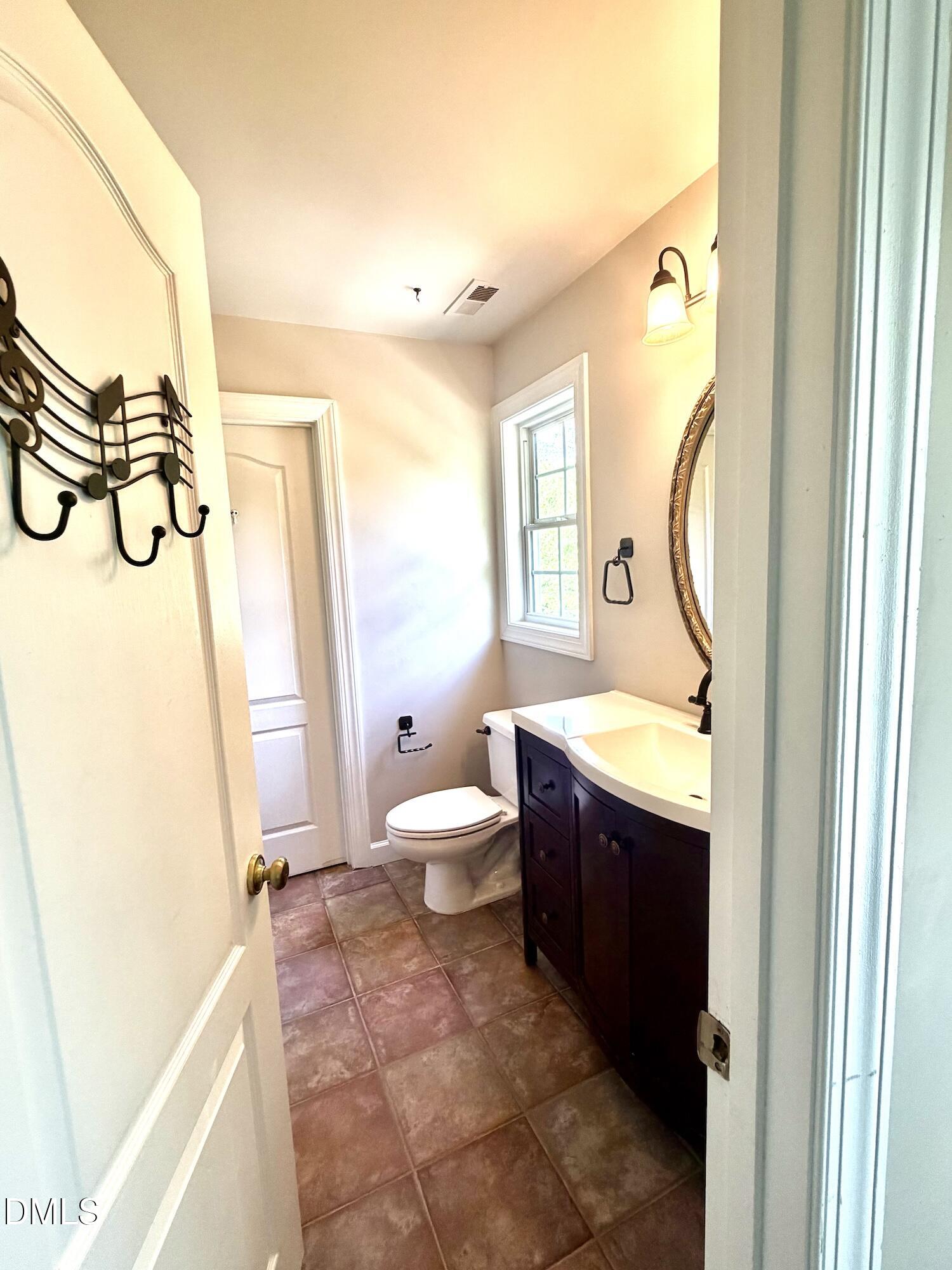 2905 Hunters Bluff Drive Raleigh, NC 27606 - Photo 34 of 79 IMG_3296