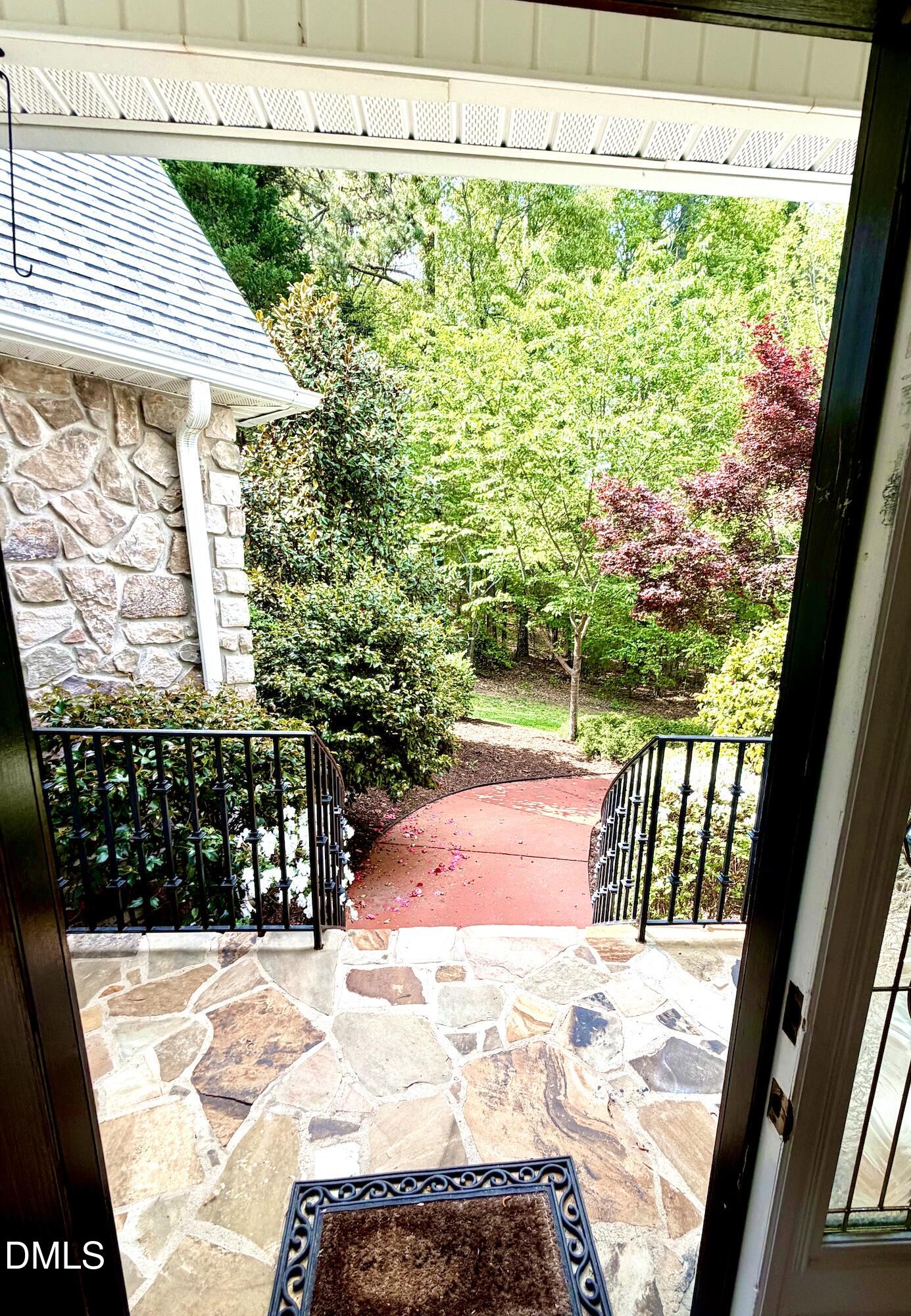 2905 Hunters Bluff Drive Raleigh, NC 27606 - Photo 63 of 79 IMG_3275