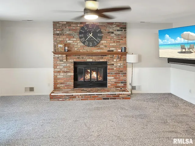 $339,000 | 316 Pinecrest Drive, Germantown Hills, IL 61548