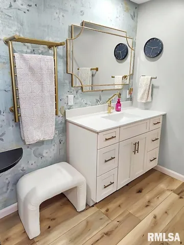 $339,000 | 316 Pinecrest Drive, Germantown Hills, IL 61548