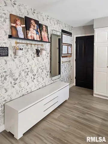 $339,000 | 316 Pinecrest Drive, Germantown Hills, IL 61548