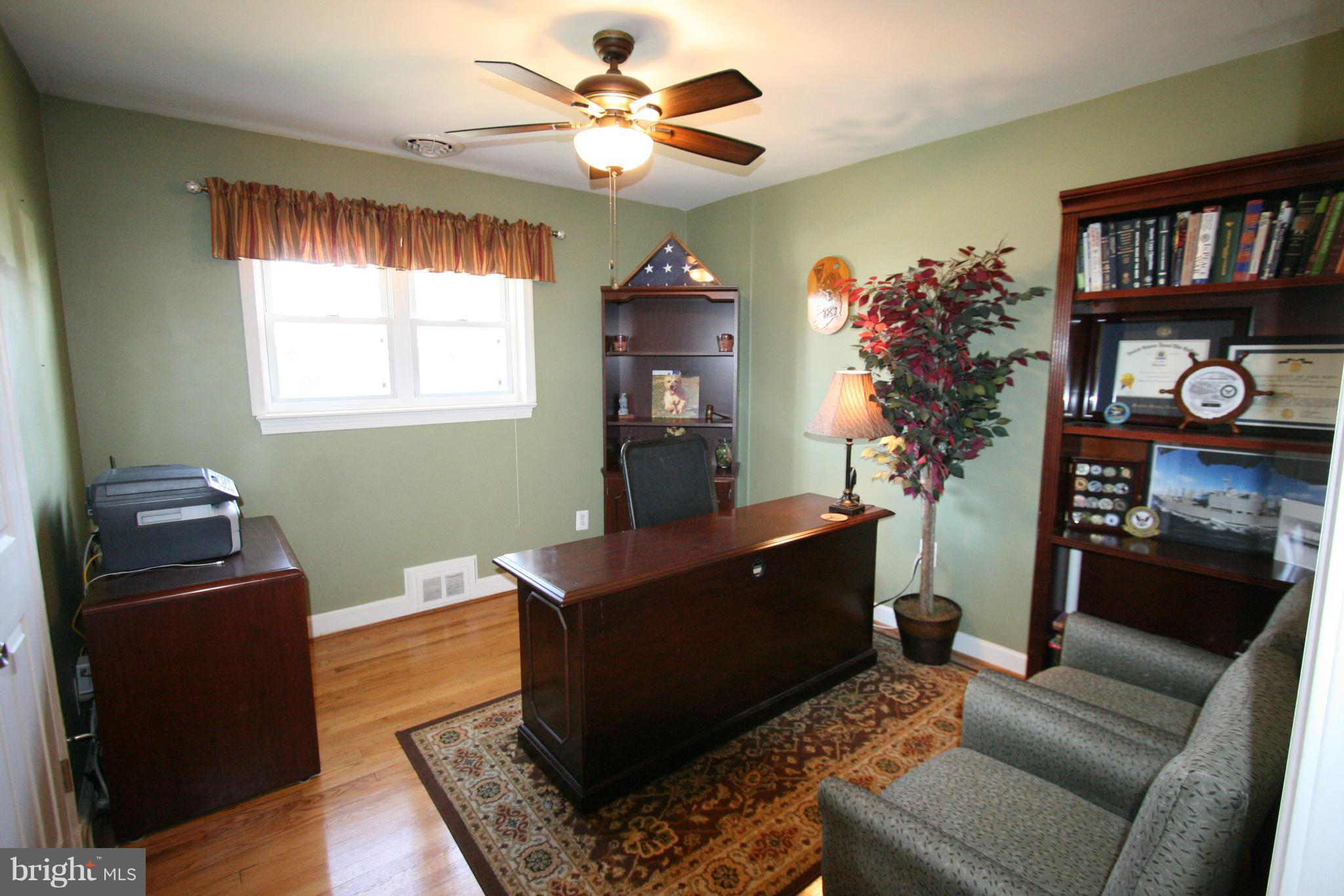 5904 Frederick Street Springfield, VA 22150 - Photo 11 of 23 Bedroom