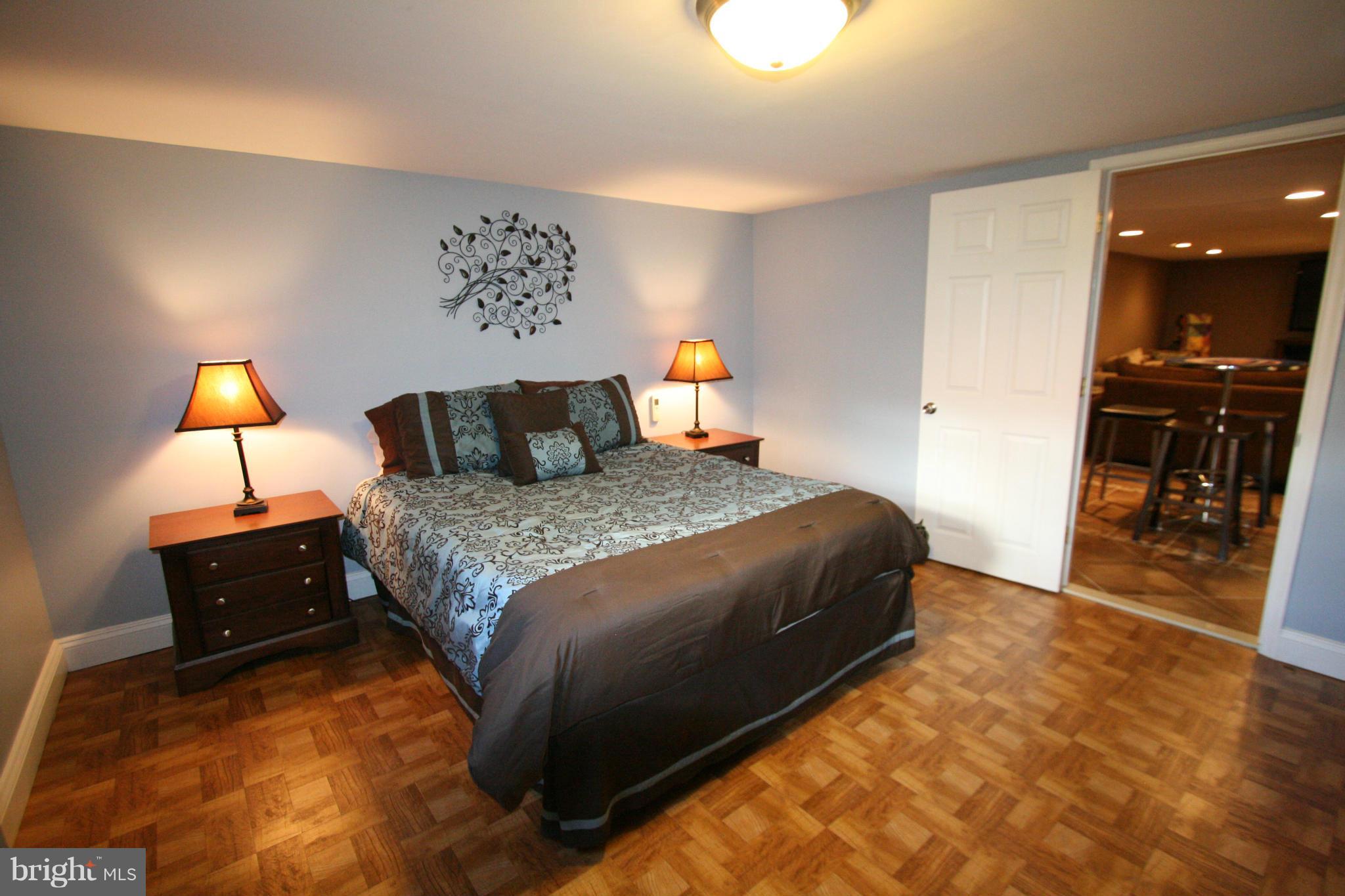 5904 Frederick Street Springfield, VA 22150 - Photo 12 of 23 Bedroom