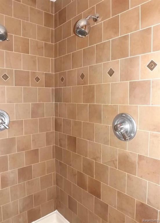 1244 Rowland Road Leonard, MI 48367 - Photo 25 of 44