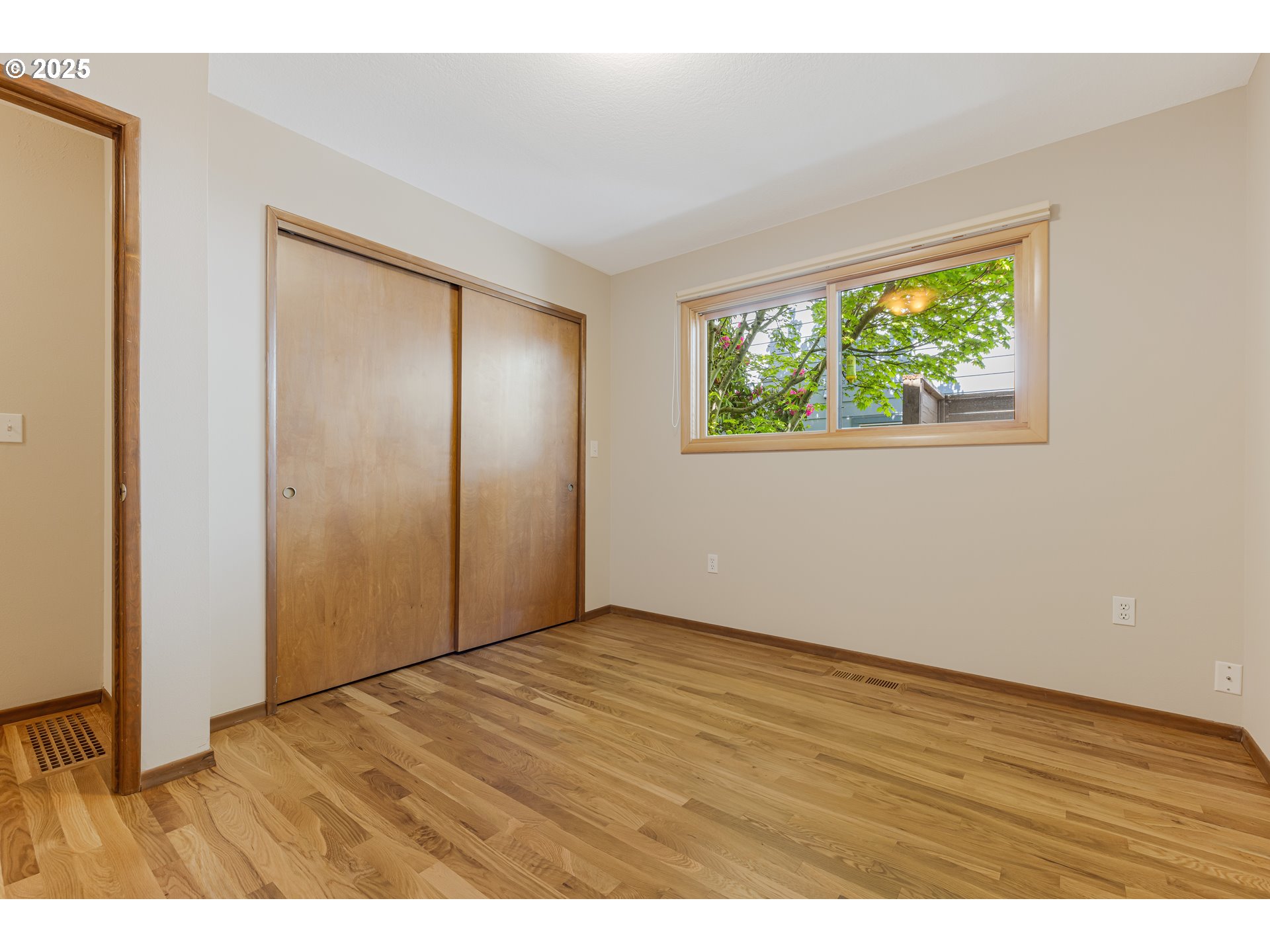 7113 Southwest 3rd Avenue Portland, OR 97219 - Photo 21 of 37 Gallery Image 21