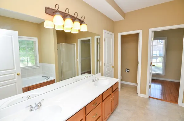 $3,500 | 109 Fieldcrest Court, Hendersonville, TN 37075
