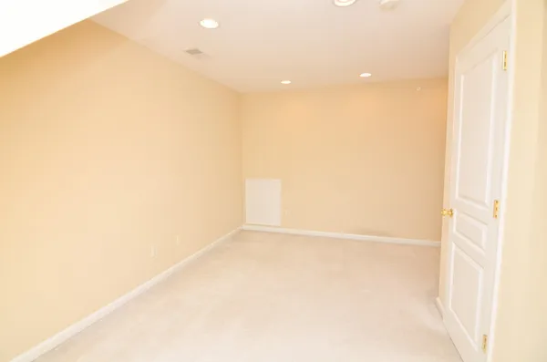 $3,500 | 109 Fieldcrest Court, Hendersonville, TN 37075