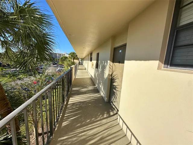 $1,900 | 2420 DC Country Club Boulevard, Unit 306, Deerfield Beach, FL 33442