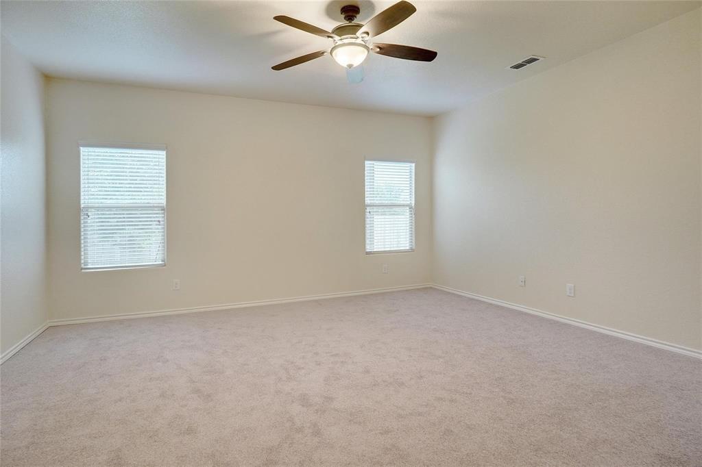 644 River Rock Road Azle, TX 76020 - Photo 13 of 22 Gallery Image 13
