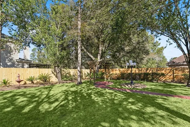 $359,000 | 305 Ave Palais Royal, Covington, LA 70433