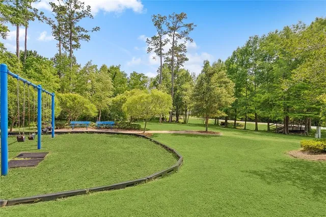 $359,000 | 305 Ave Palais Royal, Covington, LA 70433