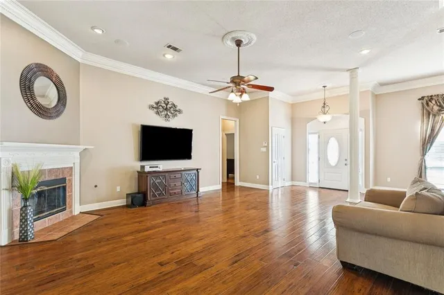 $359,000 | 305 Ave Palais Royal, Covington, LA 70433