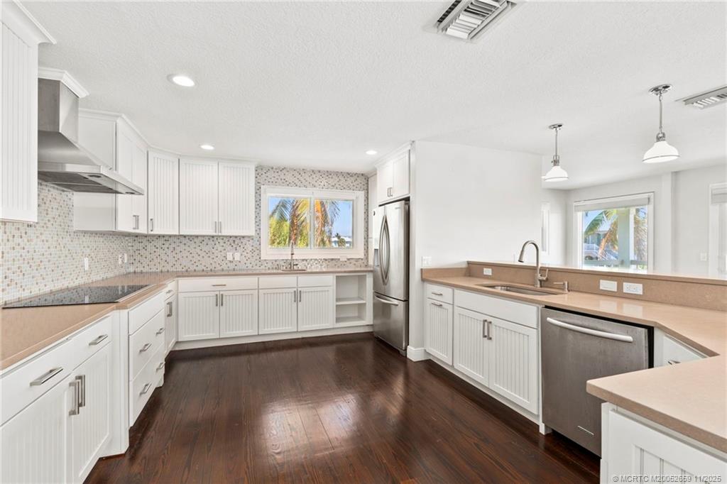 1911 Surfside Drive Fort Pierce, FL 34949 - Photo 11 of 77