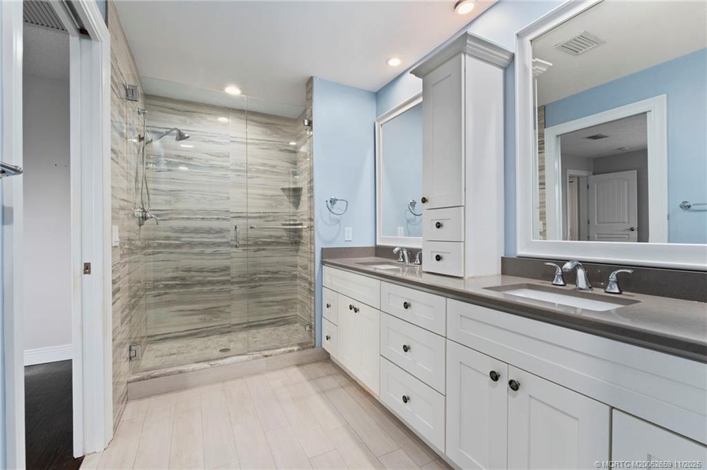 1911 Surfside Drive Fort Pierce, FL 34949 - Photo 32 of 77