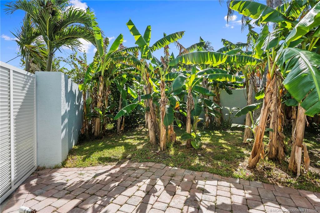 1911 Surfside Drive Fort Pierce, FL 34949 - Photo 68 of 77