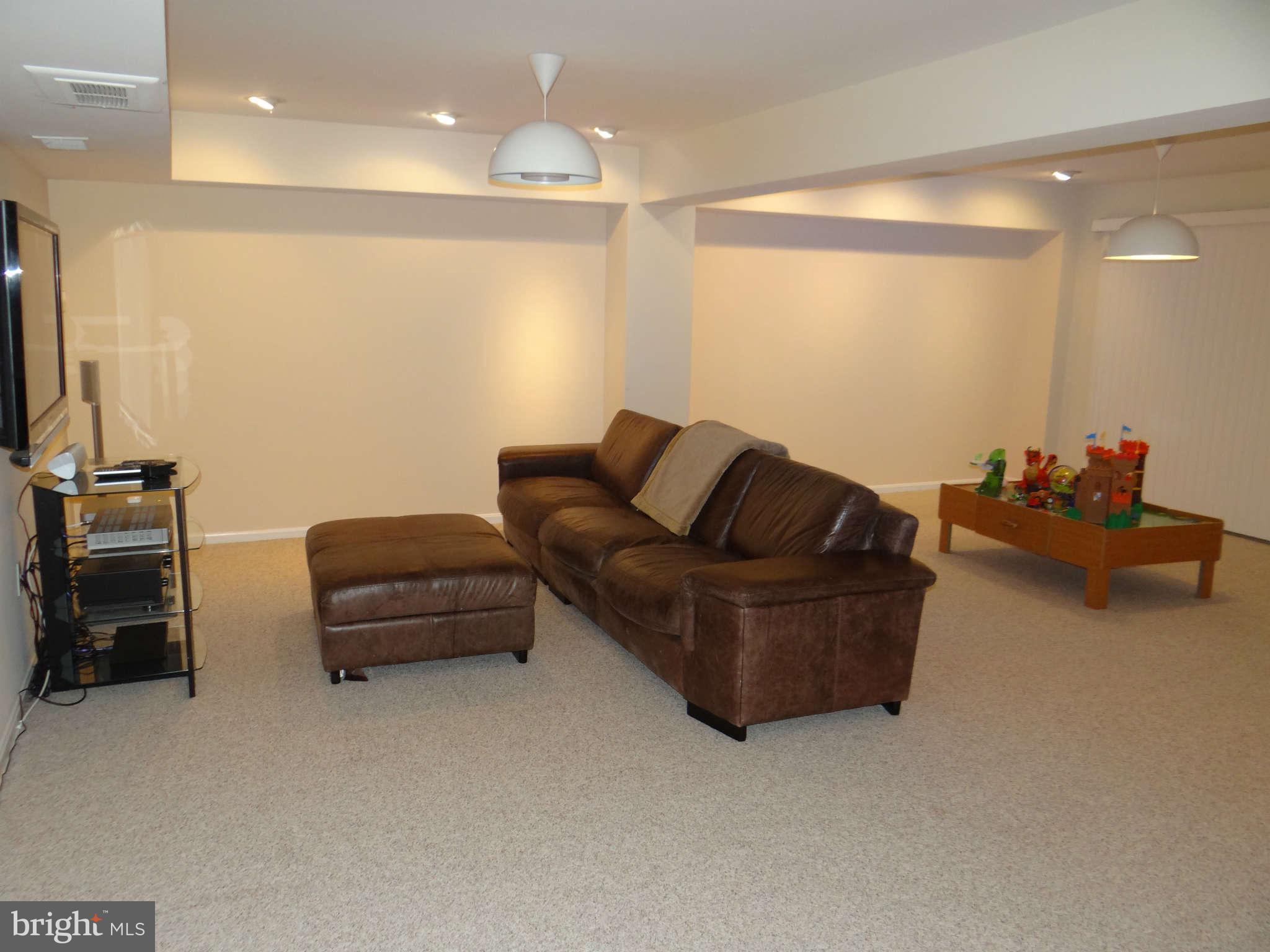 14925 Wellwood Road Silver Spring, MD 20905 - Photo 16 of 21 Basement