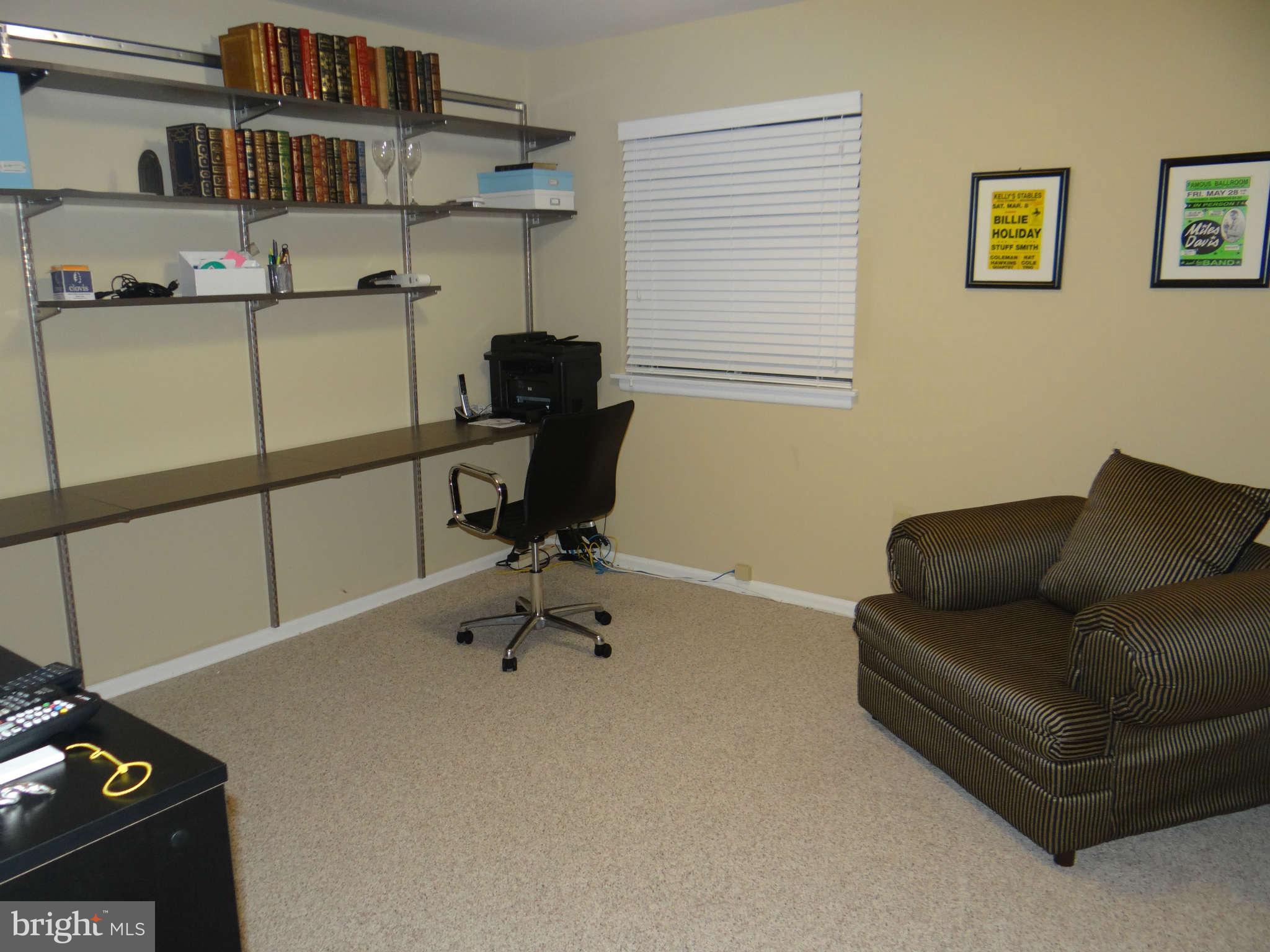 14925 Wellwood Road Silver Spring, MD 20905 - Photo 17 of 21 Interior (General)